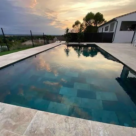 Villa Neuve Piscine Debordement Villepinte (Aude)