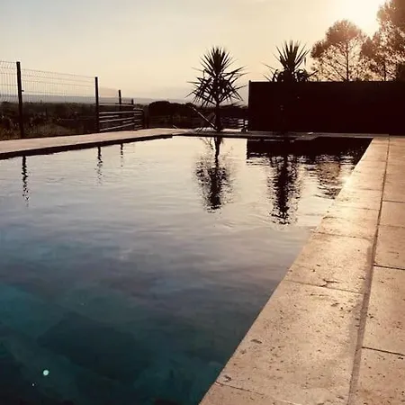 Villa Neuve Piscine Debordement *